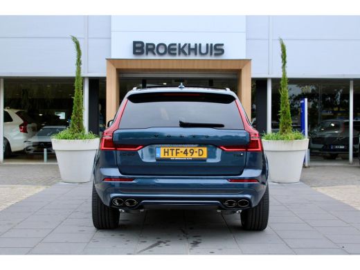 Volvo  XC60 2.0 T8 Plug-in hybrid AWD Ultra Black Edition | Bowers & Wilkins  | Luchtvering | Gelamineerde zi... ActivLease financial lease