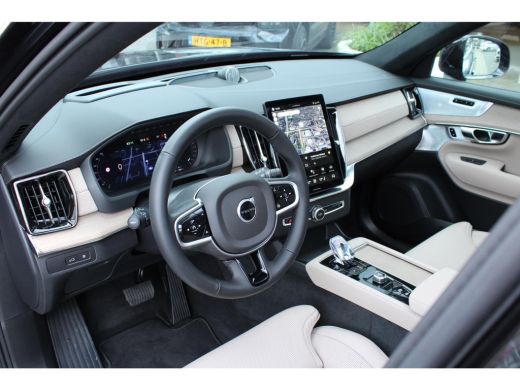 Volvo  XC90 2.0 T8 Plug-in hybrid AWD Ultra Dark full option | Heico styling | Bowers & Wilkins | Luchtvering... ActivLease financial lease