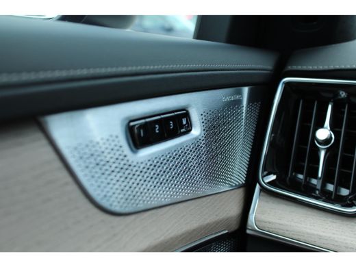 Volvo  XC90 2.0 T8 Plug-in hybrid AWD Ultra Dark full option | Heico styling | Bowers & Wilkins | Luchtvering... ActivLease financial lease