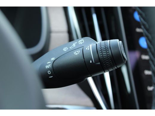 Volvo  XC90 2.0 T8 Plug-in hybrid AWD Ultra Dark full option | Heico styling | Bowers & Wilkins | Luchtvering... ActivLease financial lease