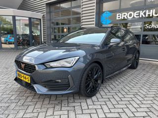CUPRA Leon Sportstourer 1.4 245 pk e-Hybrid VZ Performance | Achteruitrijcamera | Apple Carplay/Android Auto|telefooninte...
