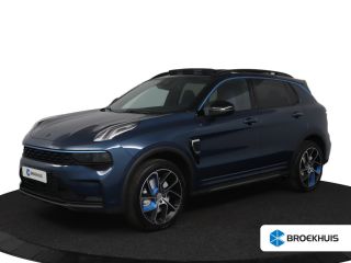 Lynk & Co 01 1.5 | Stoel + Stuurwielverwarming | Zwarte hemelbekleding | Adaptieve cruise control | BLIS | Pan...