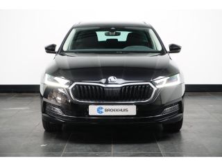 Skoda Octavia Combi Skoda Octavia 1.4 e-Hybride 204PK DSG-6 Adap. Cruise | Navi By App | Trekhaak | Camera