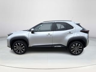 Toyota Yaris Cross 1.5 Hybrid 115 Dynamic Ultimate **STOEL EN STUURWIELVERWARMING/ KEYLESS/ PARKEERSENSOREN VOOR EN ...