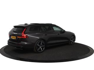 Volvo  V60 2.0 T6 Plug-in hybrid AWD Plus Dark | Panoramisch schuif/kanteldak | Stoel & stuurwielverwarming ...