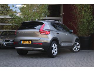 Volvo  XC40 1.5 T3 Momentum Pro | Panoramadak | Camera | Lane Keeping