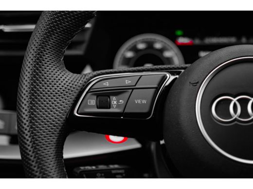 Audi A3 Sportback S-edition | Trekhaak | Stoelverw. voor | Comfortsleutel | Adaptieve Cruise Control ActivLease financial lease