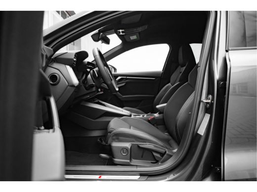 Audi A3 Sportback S-edition | Trekhaak | Stoelverw. voor | Comfortsleutel | Adaptieve Cruise Control ActivLease financial lease