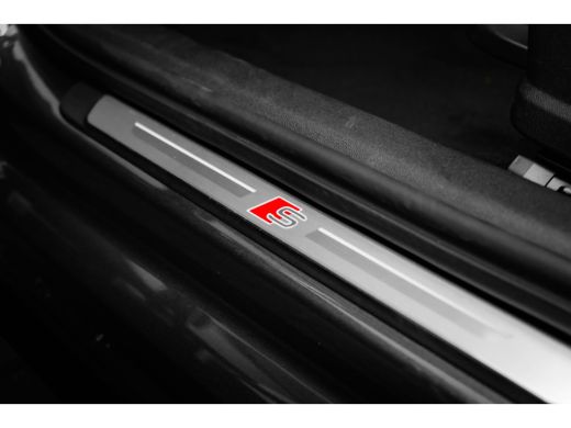 Audi A3 Sportback S-edition | Trekhaak | Stoelverw. voor | Comfortsleutel | Adaptieve Cruise Control ActivLease financial lease