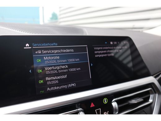 BMW 3 Serie Touring 330e Business Edition Plus Harman Kardon / Camera / Trekhaak / ActivLease financial lease