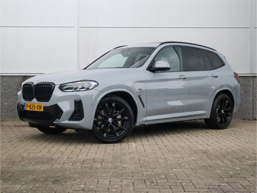 BMW X3 xDrive30e M-Sport SOH 87% / Panorama / 360 camera / Head-Up / Trekhaak / HiFi / Blackline / BMW X3 xDrive30e M-Sport SOH 87% / Panorama / 360 camera / Head-Up / Trekhaak / HiFi / Blackline /