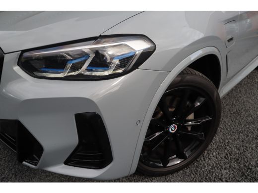 BMW X3 xDrive30e M-Sport SOH 87% / Panorama / 360 camera / Head-Up / Trekhaak / HiFi / Blackline / ActivLease financial lease