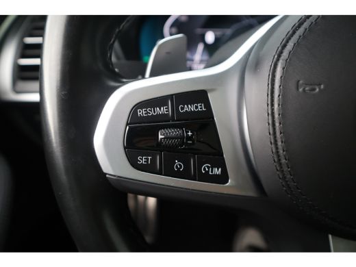 BMW X3 xDrive30e M-Sport SOH 87% / Panorama / 360 camera / Head-Up / Trekhaak / HiFi / Blackline / ActivLease financial lease