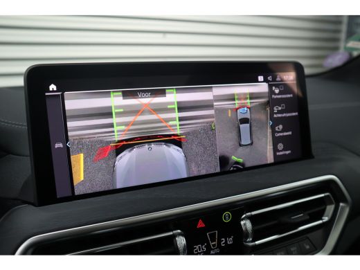 BMW X3 xDrive30e M-Sport SOH 87% / Panorama / 360 camera / Head-Up / Trekhaak / HiFi / Blackline / ActivLease financial lease