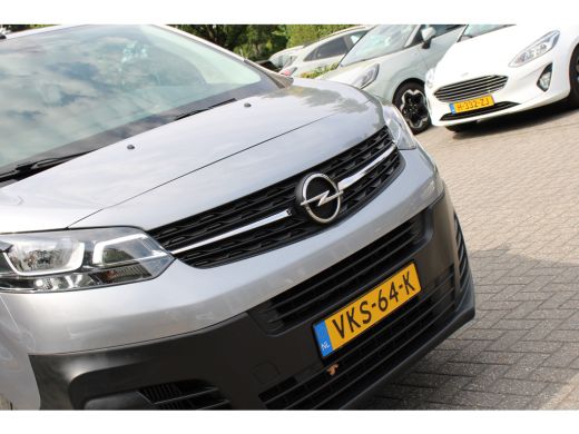 Opel Vivaro 2.0 CDTI L2H1 DC AUTOMAAT | 6 PERSOONS | LEDER | NAVI | 360 CAMERA  | CLIMA | CRUISE | PARKEERSEN... ActivLease financial lease