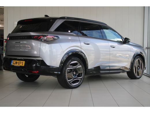 Peugeot e-5008 GT 73 kWh 210-PK | LUXE UITVOERING | ORGINEEL NL AUTO | BTW AUTO | 7 PERSOONS ActivLease financial lease