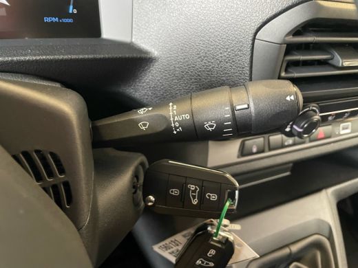 Peugeot Expert 2.0 BlueHDi 145 L2 | NIEUW! | Achteruitrijcamera | Airco | Cruise control ActivLease financial lease