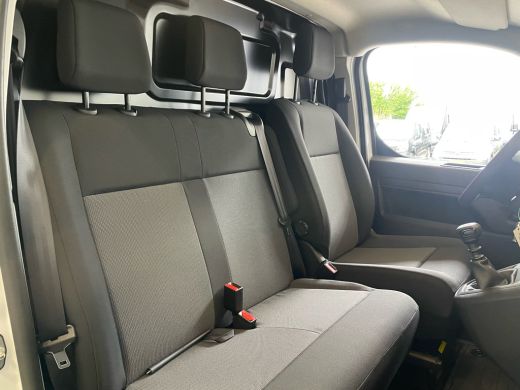 Peugeot Expert 2.0 BlueHDi 145 L2 | NIEUW! | Achteruitrijcamera | Airco | Cruise control ActivLease financial lease