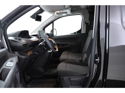 Peugeot Partner 1.5 BlueHDI Asphalt Long Airco, Apple Carplay, Camera ActivLease financial lease