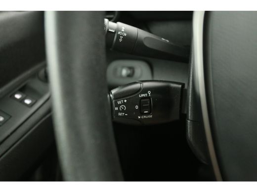 Peugeot Partner 1.6 BlueHDI L1H1 Airco Camera Carplay Cruise Navi Imperiaal PDC 3 Persoons ActivLease financial lease
