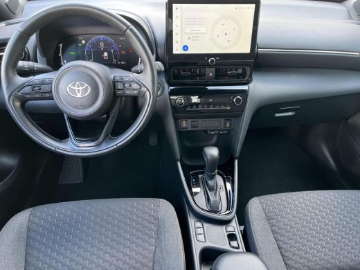 Toyota Yaris Cross 1.5 Hybrid Dynamic Stoel- + stuurverwarming | Navigatie | Keyless entry | LED koplampen | ActivLease financial lease