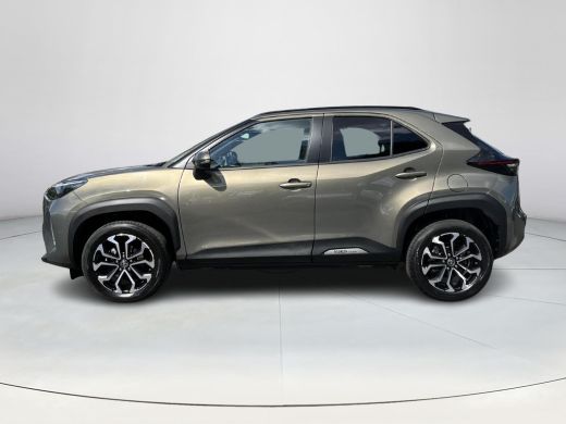 Toyota Yaris Cross 1.5 Hybrid Dynamic Stoel- + stuurverwarming | Navigatie | Keyless entry | LED koplampen | ActivLease financial lease