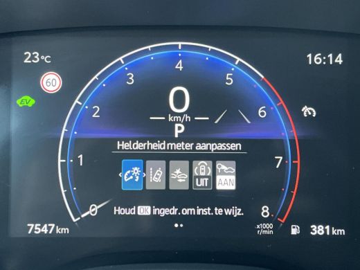 Toyota Yaris Cross 1.5 Hybrid Dynamic Stoel- + stuurverwarming | Navigatie | Keyless entry | LED koplampen | ActivLease financial lease
