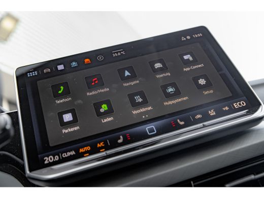 Volkswagen Golf Life Edition eHybrid | 'App-Connect' draadloze smartphone integratie | Achterbank in ongelijke de... ActivLease financial lease