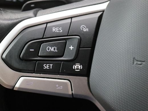Volkswagen Polo 1.0 TSI Life DSG Navigatie, Climatronic, Cruise Control, Keyless, Parkeersensoren, Achteruitrijca... ActivLease financial lease