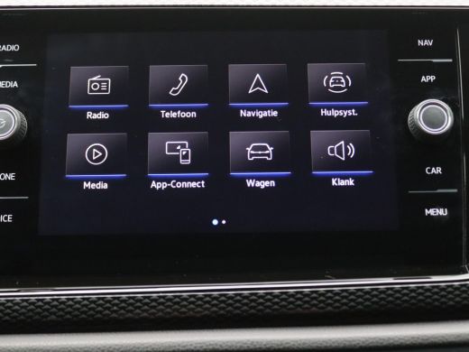 Volkswagen Polo 1.0 TSI Life DSG Navigatie, Climatronic, Cruise Control, Keyless, Parkeersensoren, Achteruitrijca... ActivLease financial lease
