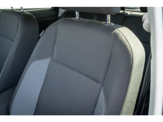 Volkswagen Polo Life Edition | 'App-Connect' smartphone integratie | Buitenspiegels elektrisch instel- verwarm- e... ActivLease financial lease