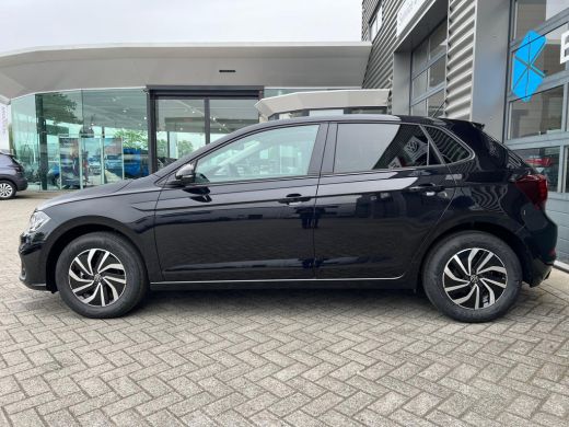 Volkswagen Polo Life Edition | 'App-Connect' smartphone integratie | Buitenspiegels elektrisch instel- verwarm- e... ActivLease financial lease