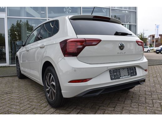 Volkswagen Polo Life Edition | 'App-Connect' smartphone integratie | Buitenspiegels elektrisch instel- verwarm- e... ActivLease financial lease