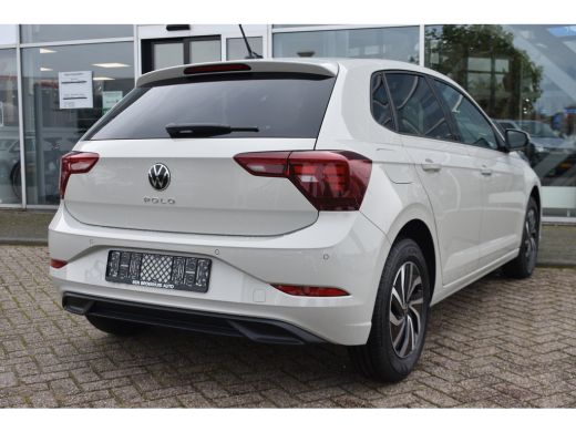 Volkswagen Polo Life Edition | 'App-Connect' smartphone integratie | Buitenspiegels elektrisch instel- verwarm- e... ActivLease financial lease