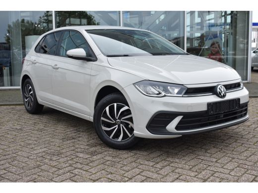 Volkswagen Polo Life Edition | 'App-Connect' smartphone integratie | Buitenspiegels elektrisch instel- verwarm- e... ActivLease financial lease
