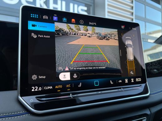 Volkswagen Tiguan R-Line Edition - eHybrid | 'App-Connect' draadloze smartphone integratie | Automatische afstandsr... ActivLease financial lease
