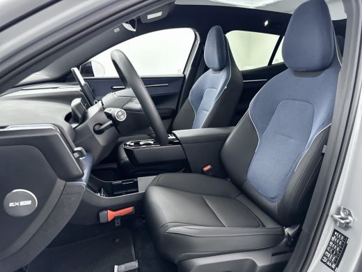 Volvo  EX30 Single Motor Extended Range Ultra 69 kWh | 20" | Getint glas | Stoel/stuurverwarming | 360 Camera... ActivLease financial lease