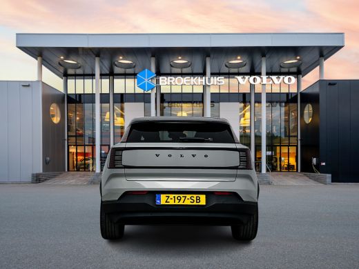 Volvo  EX30 Single Motor Extended Range Ultra 69 kWh | 20" | Getint glas | Stoel/stuurverwarming | 360 Camera... ActivLease financial lease