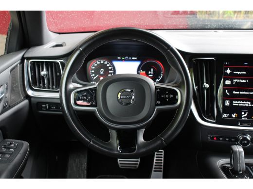 Volvo  V60 2.0 T6 Recharge AWD R-Design | Styling Kit | Trekhaak | Camera | Adaptive Cruise | BLIS | Memory ActivLease financial lease
