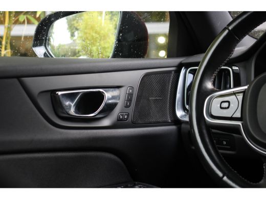 Volvo  V60 2.0 T6 Recharge AWD R-Design | Styling Kit | Trekhaak | Camera | Adaptive Cruise | BLIS | Memory ActivLease financial lease