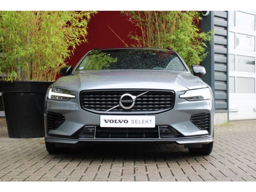 Volvo  V60 2.0 T6 Recharge AWD R-Design | Styling Kit | Trekhaak | Camera | Adaptive Cruise | BLIS | Memory ActivLease financial lease