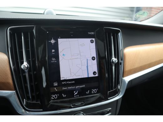 Volvo  V90 2.0 T8 AWD Inscription Panorama / Bowers & Wilkins / Pilot assist / Dode hoek / ActivLease financial lease