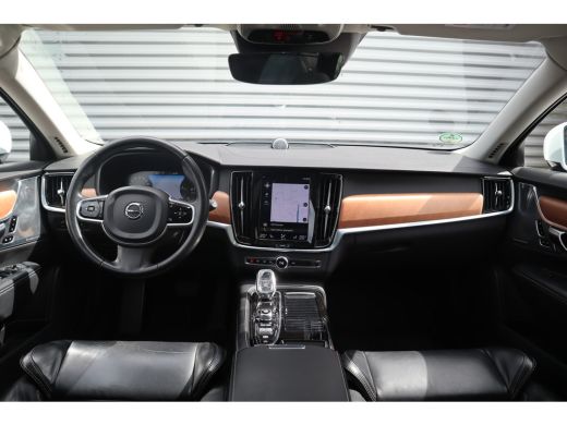 Volvo  V90 2.0 T8 AWD Inscription Panorama / Bowers & Wilkins / Pilot assist / Dode hoek / ActivLease financial lease