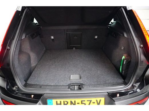 Volvo  XC40 1.5 T5 Recharge Inscription Expression | Adaptive Cruise | BLIS | Camera | Stuur/stoelverwarming ... ActivLease financial lease