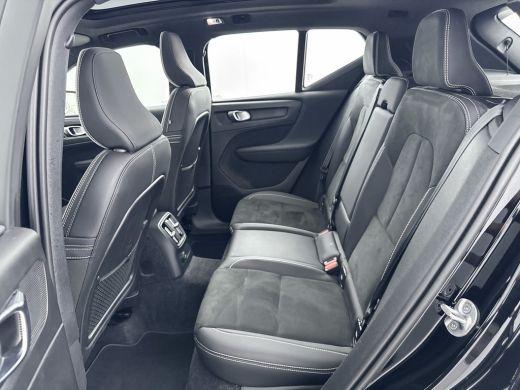 Volvo  XC40 T4 Recharge Ultimate Bright | 19" | Panoramadak | Harman Kardon | Elektr. verst. stoelen | Adapti... ActivLease financial lease