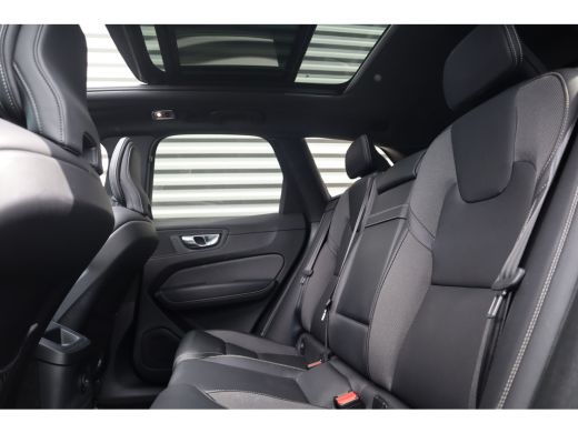 Volvo  XC60 2.0 Recharge T6 AWD R-Design Panorama dak / Head-Up / Harman Kardon / 360 camera / Adaptieve crui... ActivLease financial lease