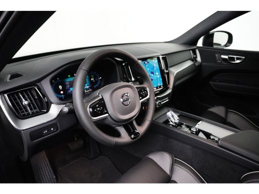 Volvo  XC60 2.0 T6 Plug-in hybrid AWD Plus Dark | Trekhaak | Panoramadak | Memory | Adaptive Cruise | BLIS | ... ActivLease financial lease