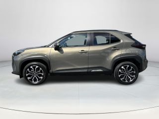 Toyota Yaris Cross 1.5 Hybrid Dynamic Stoel- + stuurverwarming | Navigatie | Keyless entry | LED koplampen |