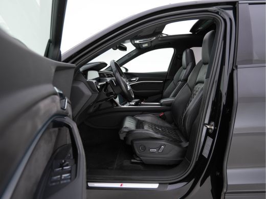 Audi e-tron 55 quattro advanced 95 kWh [ 3-Fase ] (INCL.BTW) (INCL.BTW) *PANO | FULL-LEATHER | FULL-LED | BAN... ActivLease financial lease
