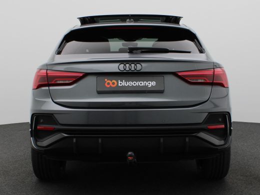 Audi Q3 45 TFSI e S Edition 245PK DSG matrix led, trekhaak, adaptive cruise, panormadak, elek. bedienbare... ActivLease financial lease